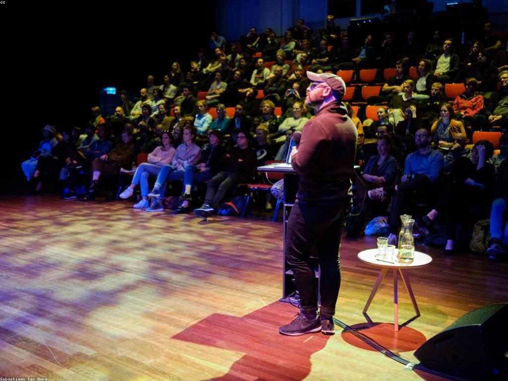 ការយល់ដឹងអំពីព័ត៌មានថ្មី៖ ដំណោះស្រាយនិងការអនុវត្ត