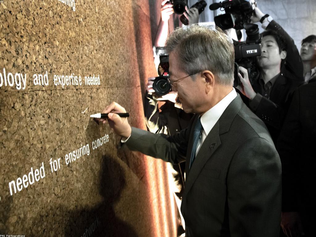 អនាគតនៃការអភិវឌ្ឍ: ការអភិវឌ្ឍប្រកបដោយភាពរឹងមាំ