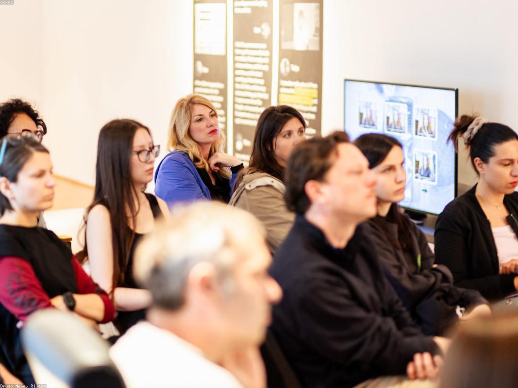 αα·ααααα
αα
αααα·ααααΆ: ααΆαα’αα·αααααααα·αααΆααΆαα
αααα»ααα·ααααΈααΈαα